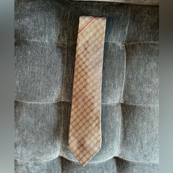 Lot of 4 silk Gucci ties - Picture 11 of 13